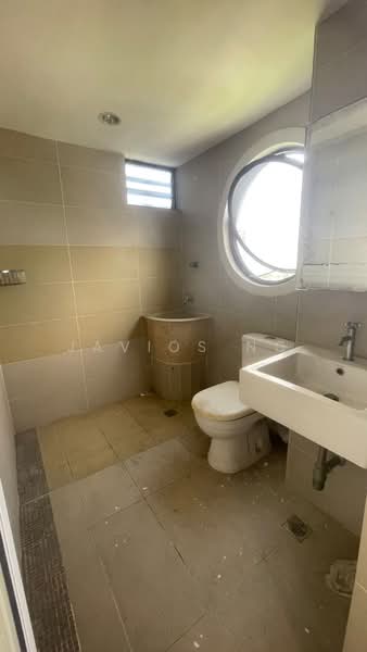 Pangsapuri untuk Dijual di Desa Tanjong - Javios Ng - Bathroom - PropertyGuru.com.my