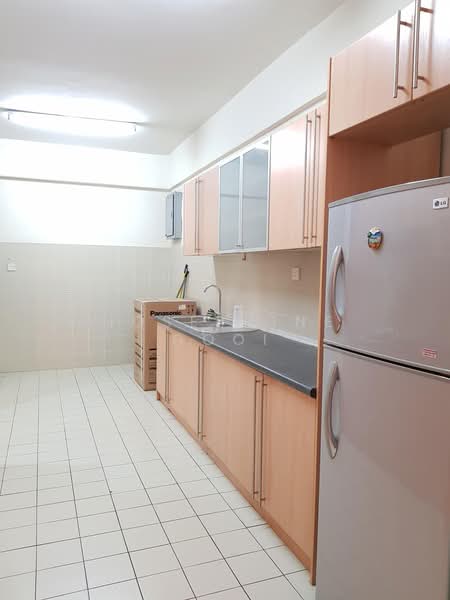 Kondominium untuk Disewa di Riana Green Condominium - Josephine Gooi - Kitchen - PropertyGuru.com.my