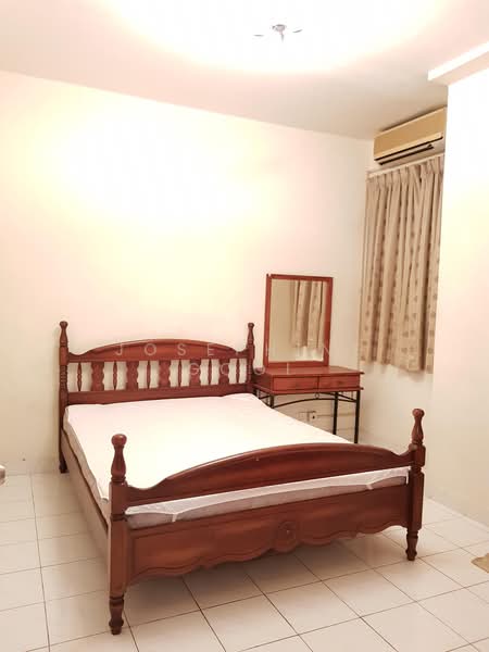 Kondominium untuk Disewa di Riana Green Condominium - Josephine Gooi - Bedroom - PropertyGuru.com.my