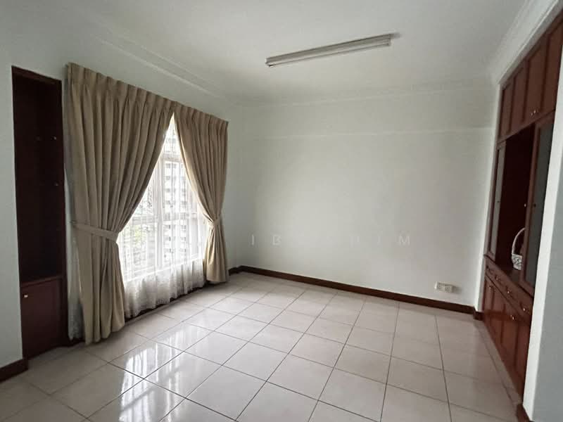 Kondominium untuk Dijual di Almaspuri - Azli Ibrahim - Living Room - PropertyGuru.com.my