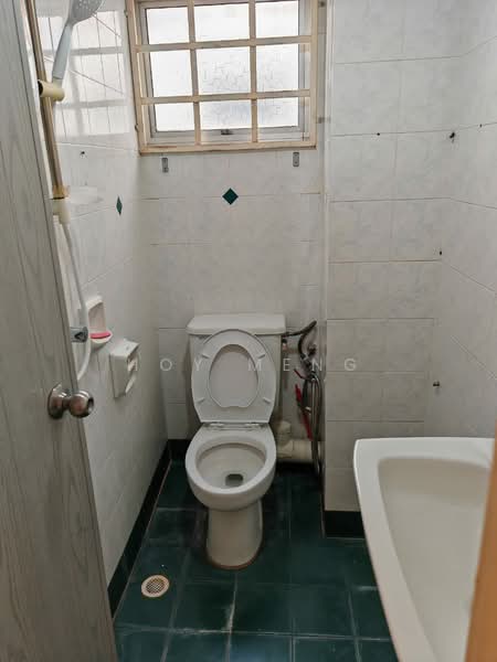 Condominium for Sale at N-Park Condominium - Hoy Meng - Bathroom - PropertyGuru.com.my