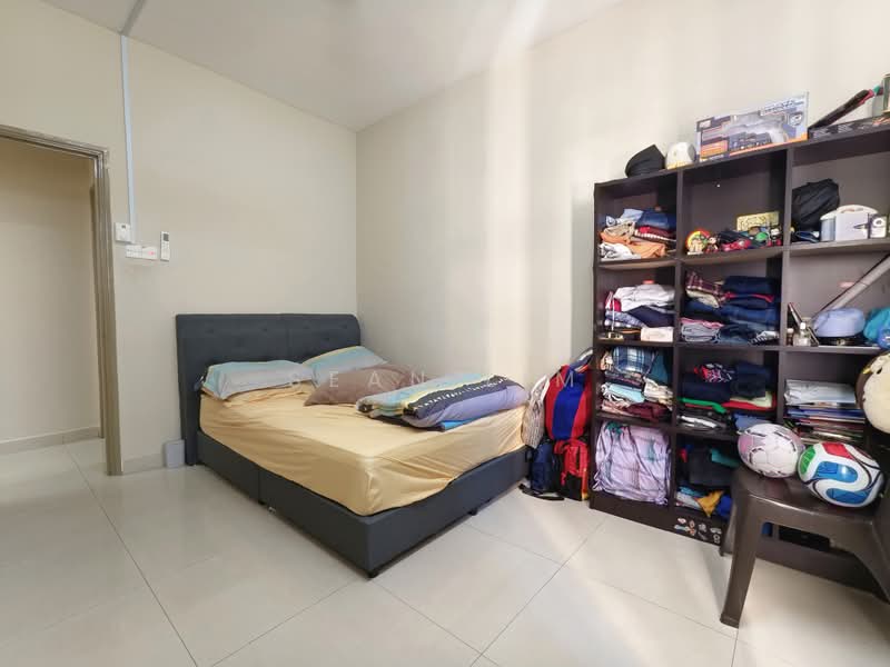 Kondominium untuk Dijual di Royal Domain Sri Putramas 2 - Sean Lim - Bedroom - PropertyGuru.com.my