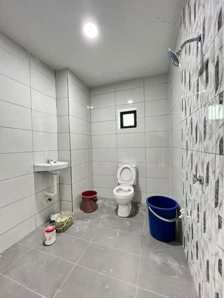 Rumah Teres 2 Tingkat untuk Dijual di Taman Sri Skudai (Skudai) - Daniel Yong - Bathroom - PropertyGuru.com.my