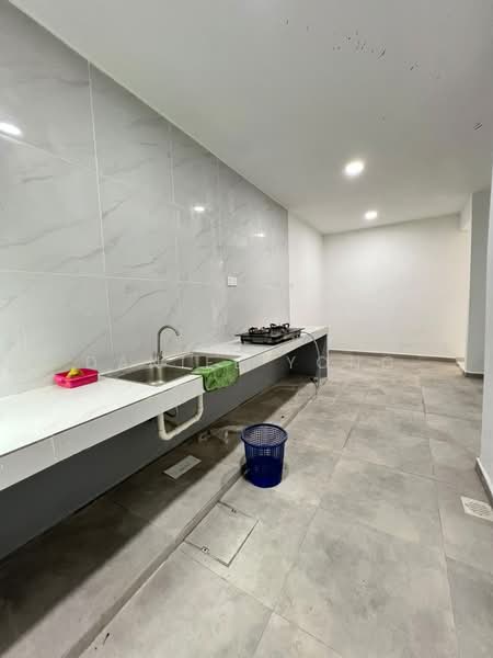Rumah Teres 2 Tingkat untuk Dijual di Taman Sri Skudai (Skudai) - Daniel Yong - Kitchen - PropertyGuru.com.my