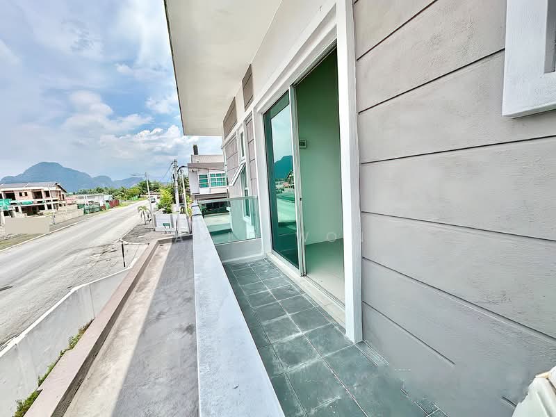 2-storey Terraced House for Sale in Ipoh (Perak) - David Wong - Balcony - PropertyGuru.com.my