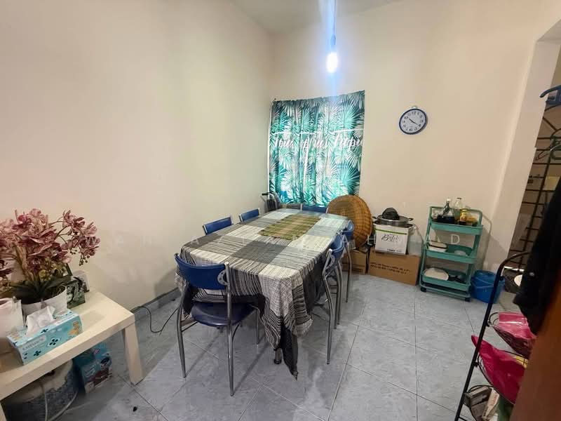 2-storey Terraced House for Sale in Bandar Puncak Alam (Puncak Alam) - Wan Azlan Ahmad - PropertyGuru.com.my