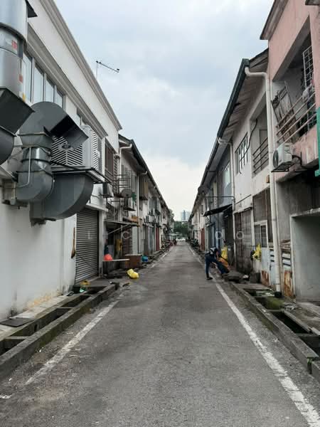 Kedai untuk Disewa di Bukit Rahman Putra (Sungai Buloh) - Alicia Soo - Exterior - PropertyGuru.com.my