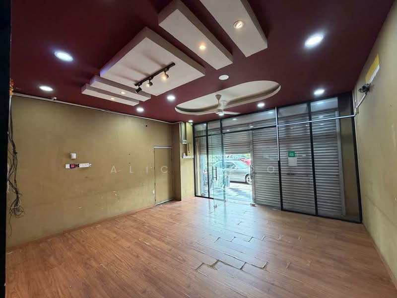 Shop for Rent in Bukit Rahman Putra (Sungai Buloh) - Alicia Soo - Interior - PropertyGuru.com.my