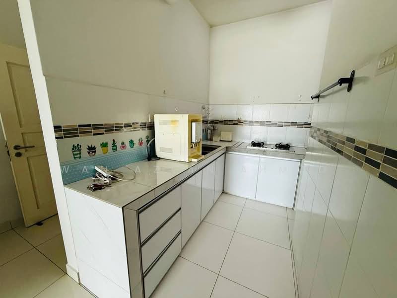 Condominium for Sale at Kristal View - Wan Azlan Ahmad - PropertyGuru.com.my