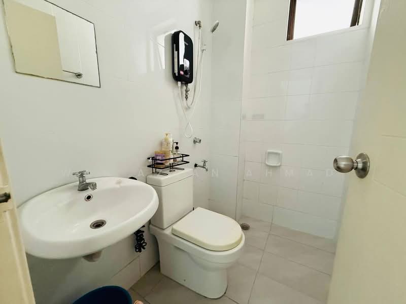 Condominium for Sale at Kristal View - Wan Azlan Ahmad - PropertyGuru.com.my