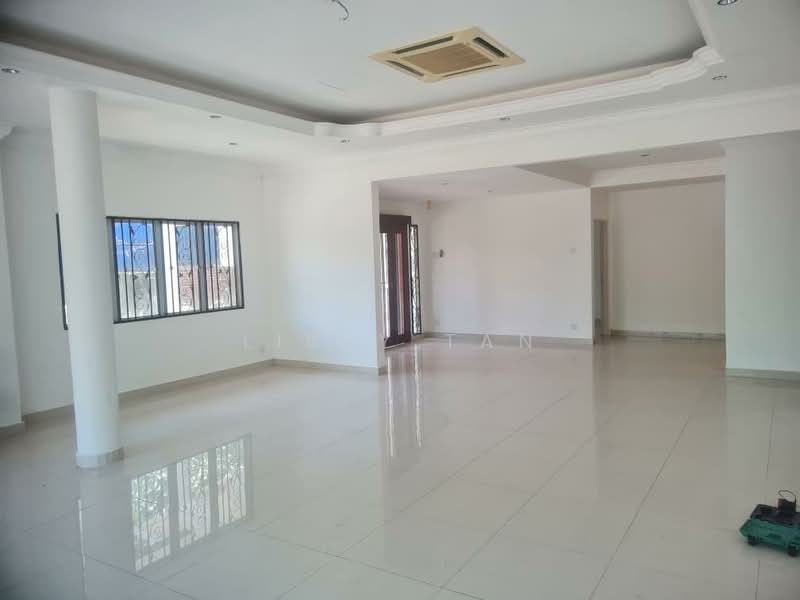 Rumah Banglo untuk Dijual di Taman Sri Ukay (Ulu Kelang) - Libby Tan - Living Room - PropertyGuru.com.my