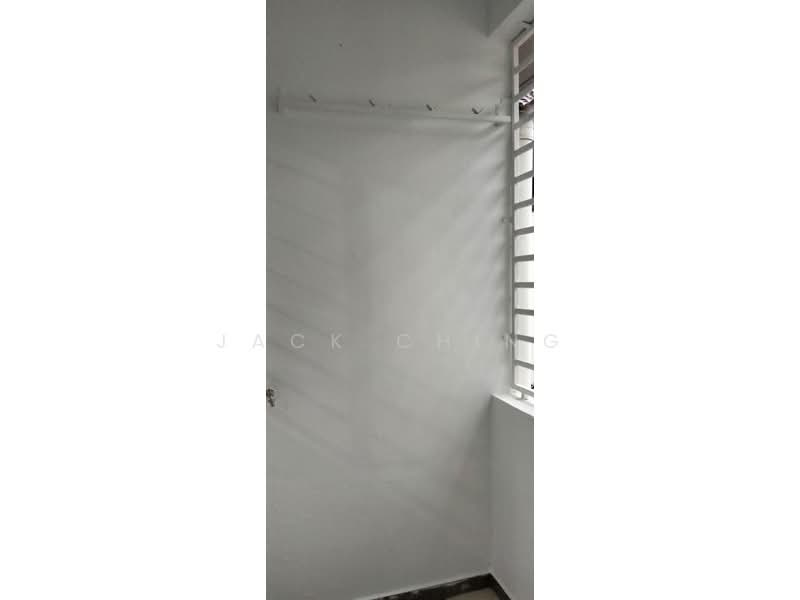 Rumah Flat untuk Dijual di Flat Bukit Indah - Jack Ching - Balcony - PropertyGuru.com.my