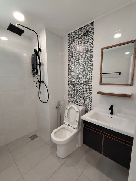 Condominium for Sale at Pantai Hillpark 5 - Kok Leong Chan - Guest Bathroom - PropertyGuru.com.my