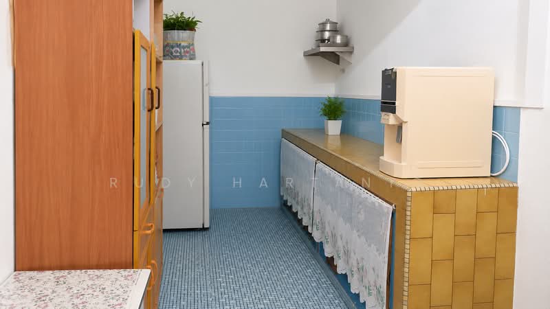 Semi-Detached House for Sale in Tanjung Bungah (Penang) - Rudy Hartanto - Kitchen - PropertyGuru.com.my