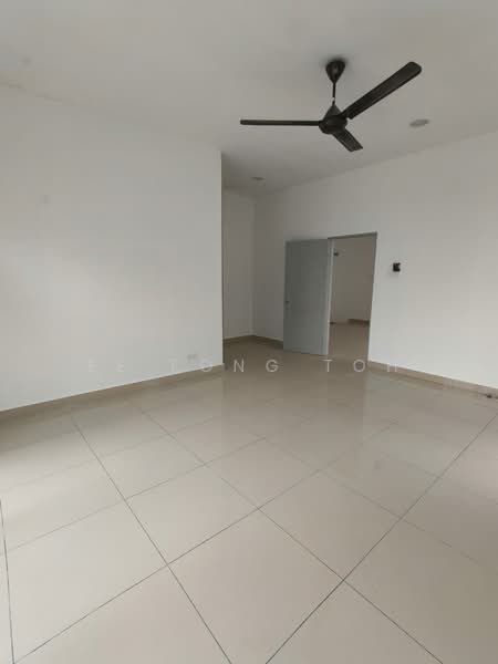 Rumah Kluster untuk Dijual di Taman Pulai Hijauan (Skudai) - Ee Fong Toh - Living Room - PropertyGuru.com.my