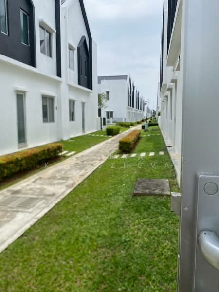 2-storey Terraced House for Sale in Beranang (Selangor) - Zarema Kulbuzheva - Exterior - PropertyGuru.com.my