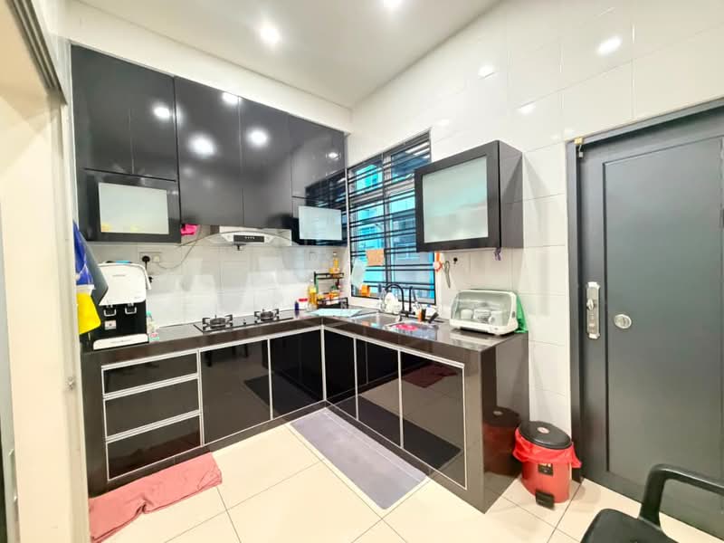 Rumah Teres 2 Tingkat untuk Dijual di Taman Pulai Jaya (Kulai) - Ee Fong Toh - Kitchen - PropertyGuru.com.my