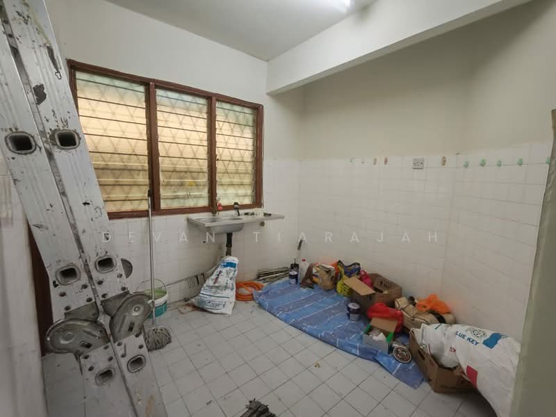 Pangsapuri untuk Dijual di Dahlia Apartment - Devan Tiarajah - Interior - PropertyGuru.com.my
