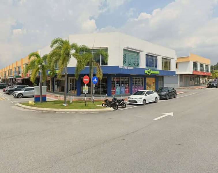 Shop for Sale in Puncak Alam (Selangor) - Benjamin Lai - Exterior - PropertyGuru.com.my