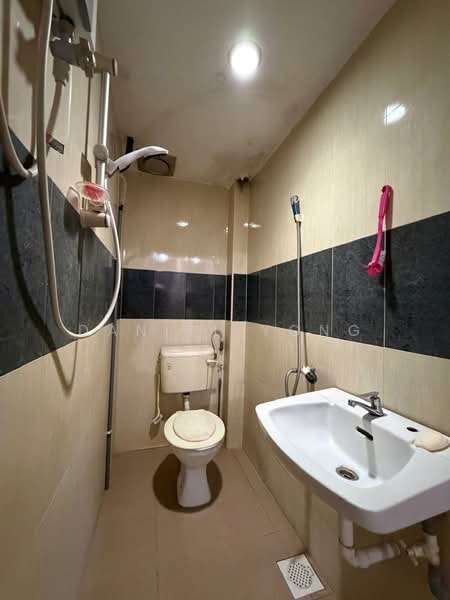 Rumah Teres 2 Tingkat untuk Dijual di Taman Cahaya Masai (Pasir Gudang) - Daniel Yong - Bathroom - PropertyGuru.com.my