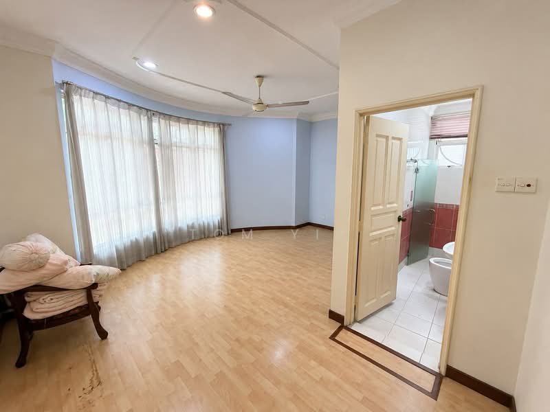 Bungalow for Sale in Shah Alam (Selangor) - Tom Yip - Living Room - PropertyGuru.com.my