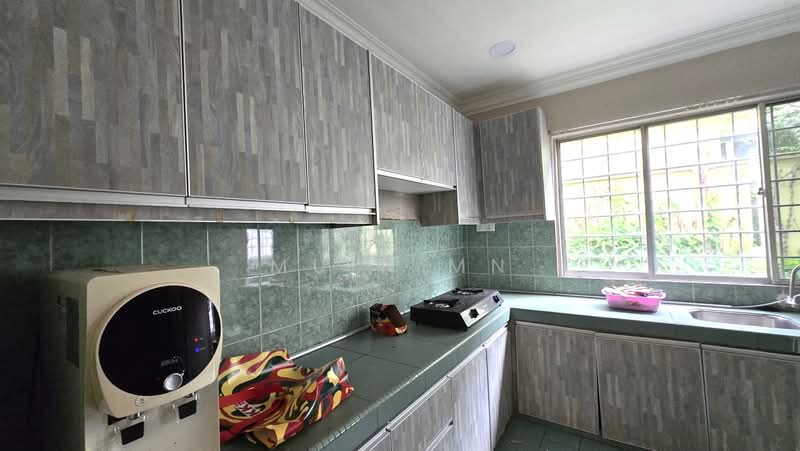 Rumah Teres 2 Tingkat untuk Dijual di Seksyen 13 (Shah Alam) - Muin Mn - Kitchen - PropertyGuru.com.my