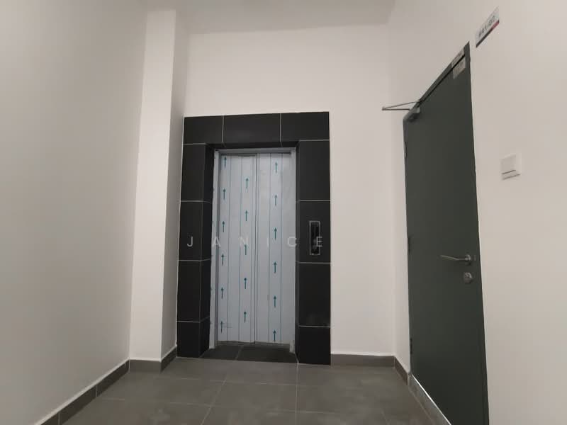 Kedai / Pejabat untuk Disewa di Bandar Baru Permas Jaya (Permas Jaya) - Janice . - PropertyGuru.com.my