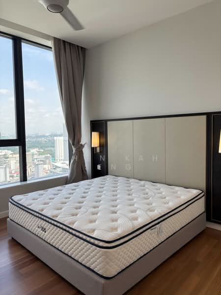 Kediaman Servis untuk Disewa di Pavilion Ceylon Hill - Chen Kah Seng - Bedroom - PropertyGuru.com.my