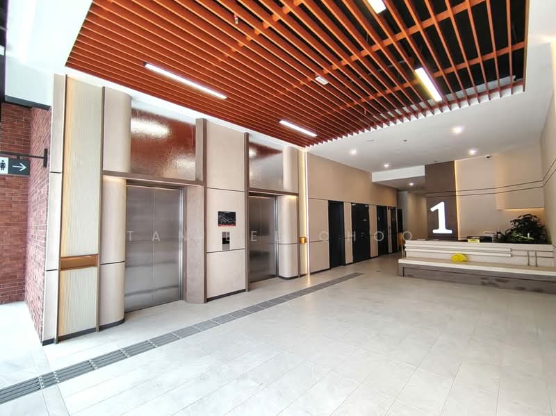 Kedai / Pejabat untuk Disewa di BANDAR PUCHONG JAYA (Puchong) - Tan Bee Choo - Entrance - PropertyGuru.com.my