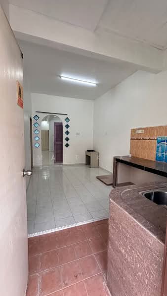 Rumah Teres 2 Tingkat untuk Disewa di Johor Bahru (Johor) - Matt Kek - Kitchen - PropertyGuru.com.my