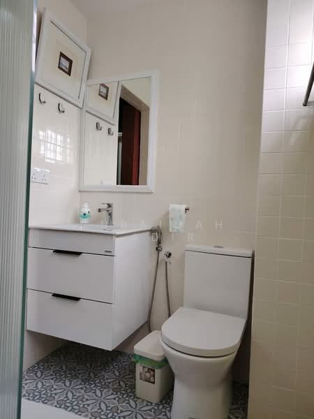 Bungalow for Rent in Bangsar (Kuala Lumpur) - Zubaidah Kadir - Bathroom - PropertyGuru.com.my