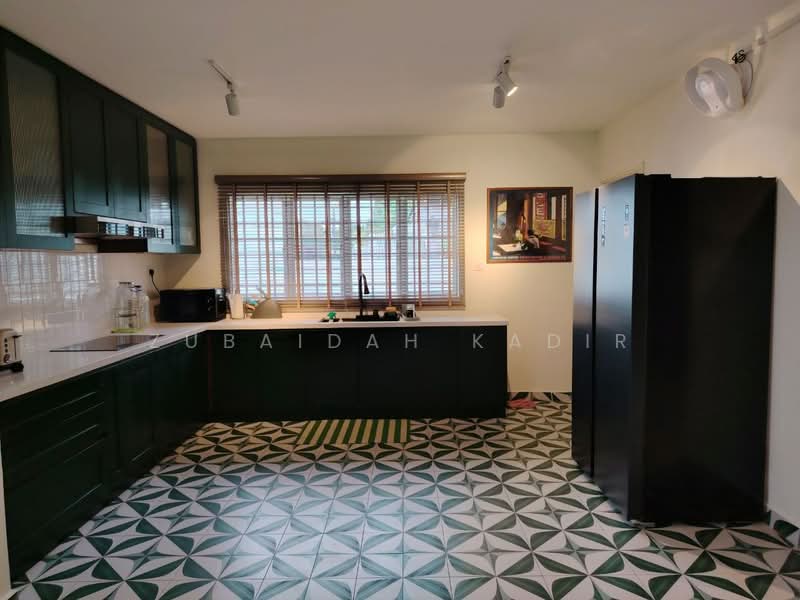 Bungalow for Rent in Bangsar (Kuala Lumpur) - Zubaidah Kadir - Kitchen - PropertyGuru.com.my