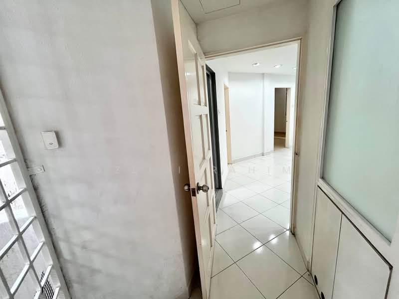 Pangsapuri untuk Dijual di Rampai Court - Azli Ibrahim - Interior - PropertyGuru.com.my