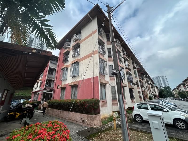 Pangsapuri untuk Dijual di Rampai Court - Azli Ibrahim - Exterior - PropertyGuru.com.my