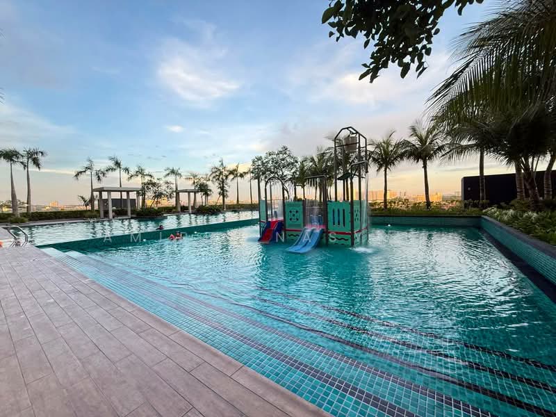 Service Residence for Rent at SkyLake Residence - Amirul Nasyriq - Pool - PropertyGuru.com.my