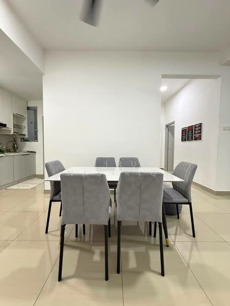Service Residence for Rent at SkyLake Residence - Amirul Nasyriq - Dining Room - PropertyGuru.com.my
