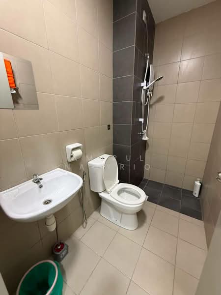 Service Residence for Rent at SkyLake Residence - Amirul Nasyriq - Bathroom - PropertyGuru.com.my