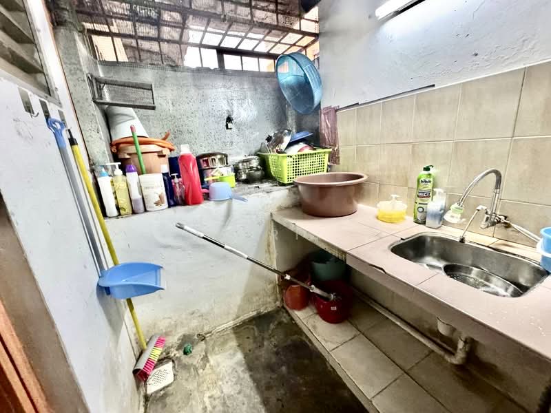 Pangsapuri untuk Dijual di Apartment Seri Meranti - Fazri . - PropertyGuru.com.my