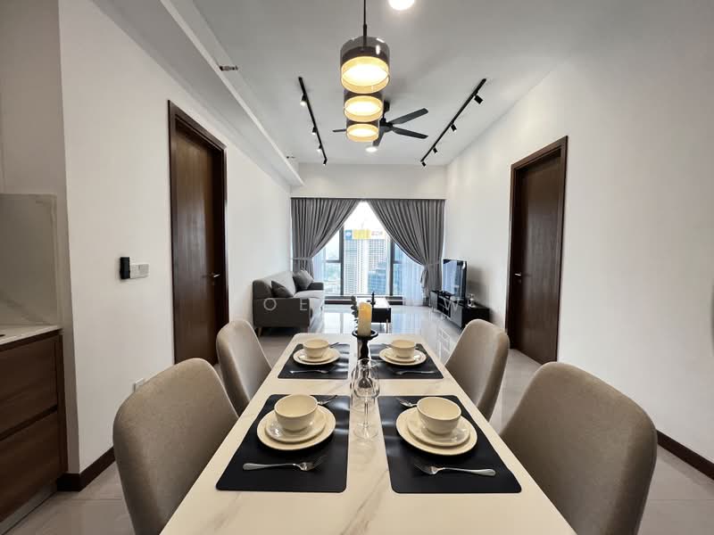 Kediaman Servis untuk Dijual di Core Residence @ TRX - Joe Liew - Living Room - PropertyGuru.com.my