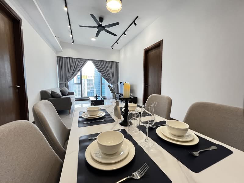 Kediaman Servis untuk Dijual di Core Residence @ TRX - Joe Liew - Dining Room - PropertyGuru.com.my