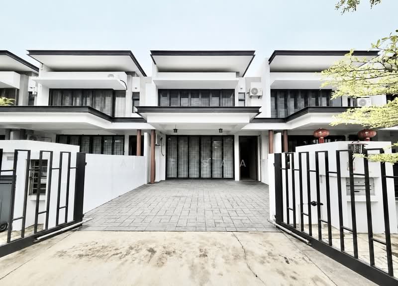Rumah Teres 2 Tingkat untuk Dijual di Shah Alam (Selangor) - Alif Saad - PropertyGuru.com.my