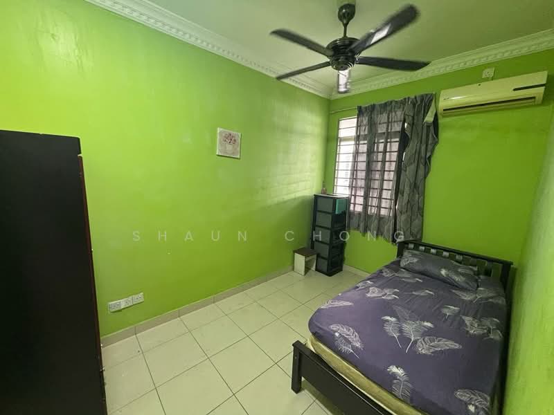 Condominium for Rent at Pearl Avenue - Shaun Chong - Bedroom - PropertyGuru.com.my
