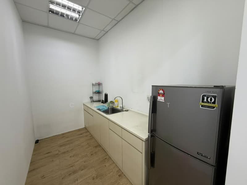 Pejabat untuk Disewa di Kampung Kerinchi (Bangsar South) (Kuala Lumpur) - Clarisse T - Kitchen - PropertyGuru.com.my