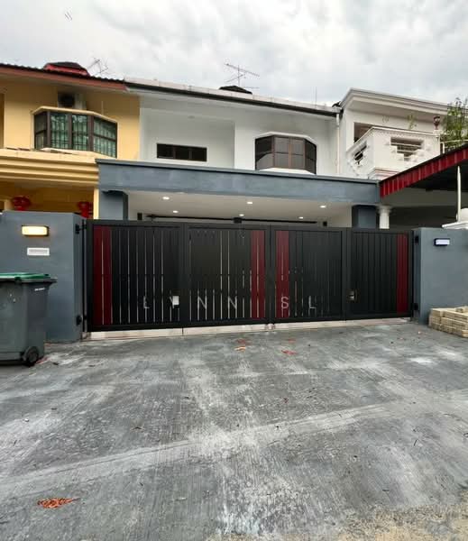 Rumah Teres 2 Tingkat untuk Dijual di Taman Sri Skudai (Skudai) - Lynn SL - Exterior - PropertyGuru.com.my