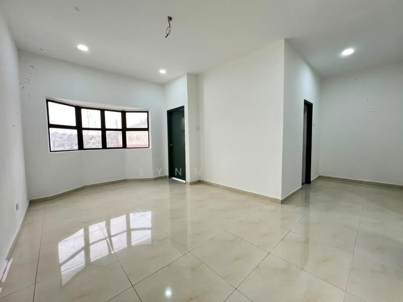 Rumah Teres 2 Tingkat untuk Dijual di Taman Sri Skudai (Skudai) - Lynn SL - Living Room - PropertyGuru.com.my