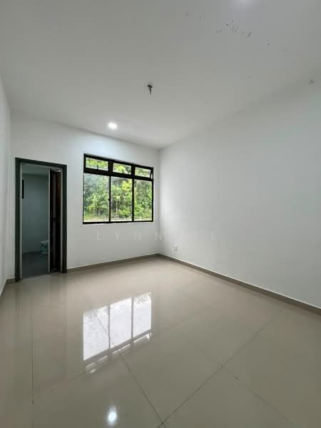 Rumah Teres 2 Tingkat untuk Dijual di Taman Sri Skudai (Skudai) - Lynn SL - Interior - PropertyGuru.com.my