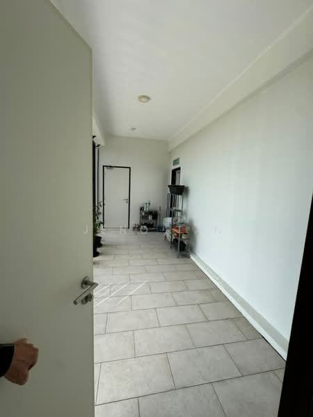 Kondominium untuk Disewa di Lagenda - Jeno Tan - Entrance - PropertyGuru.com.my