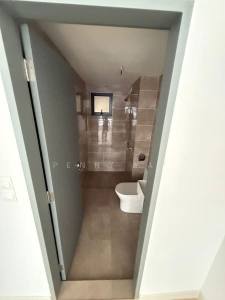 Servis Apartment untuk Disewa di M Arisa - Penny Yap - Bathroom - PropertyGuru.com.my