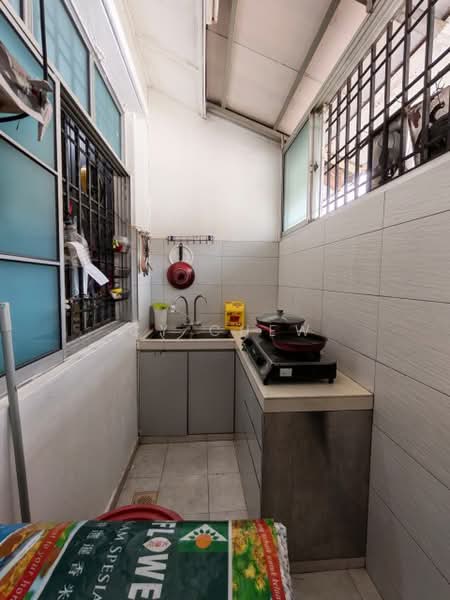 1-storey Terraced House for Rent in Taman Setia Indah (Tebrau) - CY Chew - Kitchen - PropertyGuru.com.my