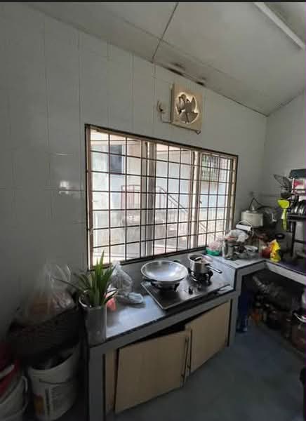 Terraced House for Rent in Taman Wangsa Permai (Kepong) - Amy Yap - Kitchen - PropertyGuru.com.my